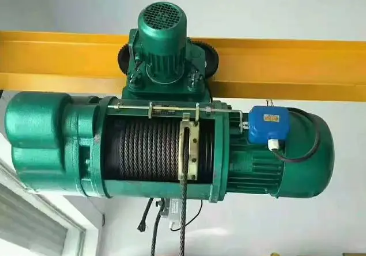 鋼絲繩電動葫蘆創新應用在活套換輥作業中